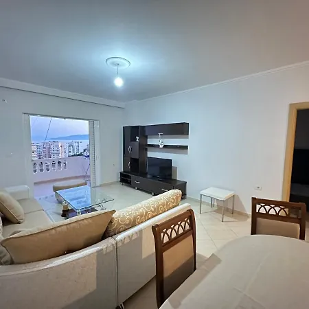 Apartment Ermis Apartament *